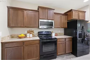 1961 Adelman Loop, Eugene, OR 97402 - Photo 13