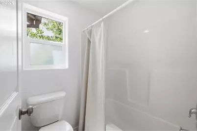 1961 Adelman Loop, Eugene, OR 97402 - Photo 25