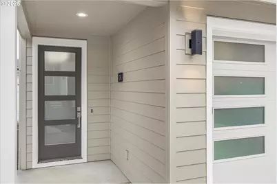 181 NW Mawrcrest Ave, Gresham, OR 97030 - Photo 9