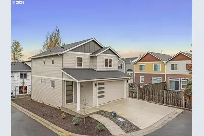 181 NW Mawrcrest Ave, Gresham, OR 97030 - Photo 1