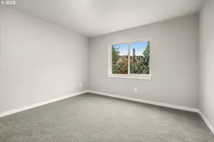 181 NW Mawrcrest Ave, Gresham, OR 97030 - Photo 29