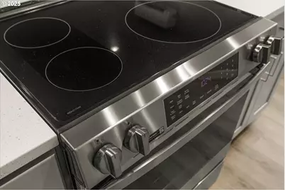 181 NW Mawrcrest Ave, Gresham, OR 97030 - Photo 17