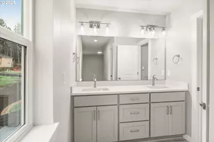 181 NW Mawrcrest Ave, Gresham, OR 97030 - Photo 19