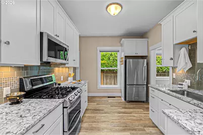 5811 N Princeton St, Portland, OR 97203 - Photo 15