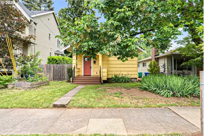 5811 N Princeton St, Portland, OR 97203 - Photo 3