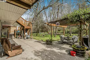 1760 SW Goucher Ct, McMinnville, OR 97128 - Photo 5