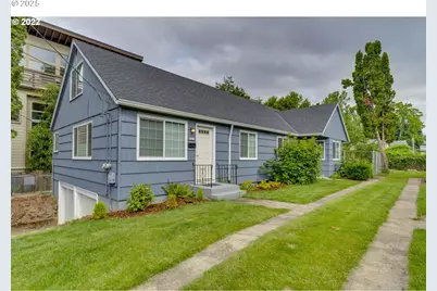 3921 SE Boise St, Portland, OR 97202 - Photo 1