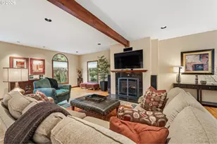 2525 Bree Ct, Lake Oswego, OR 97034 - Photo 7