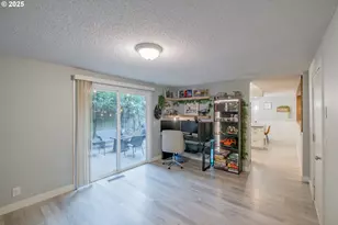 1394 Hayward St, Salem, OR 97306 - Photo 25