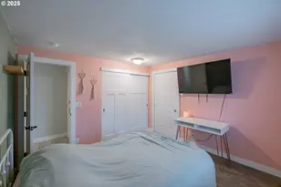 1394 Hayward St, Salem, OR 97306 - Photo 27