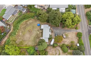 233 Spring Creek Dr, Eugene, OR 97404 - Photo 17