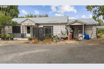 233 Spring Creek Dr, Eugene, OR 97404 - Photo 1