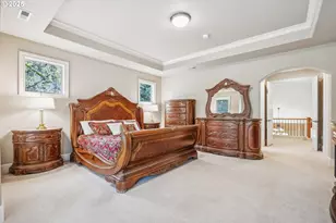 13932 Sundeleaf Dr, Lake Oswego, OR 97034 - Photo 19