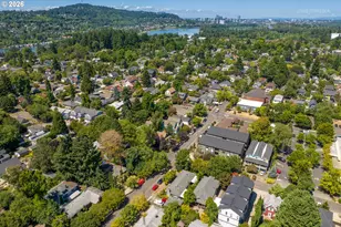1116 SE Tenino St, Portland, OR 97202 - Photo 47