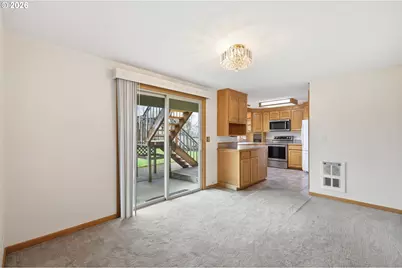 2778 20th St, Springfield, OR 97477 - Photo 9