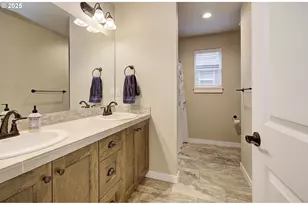 7201 S 13th St, Ridgefield, WA 98642 - Photo 23