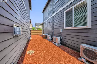 5152 SE Redberry Pl, Hillsboro, OR 97123 - Photo 37