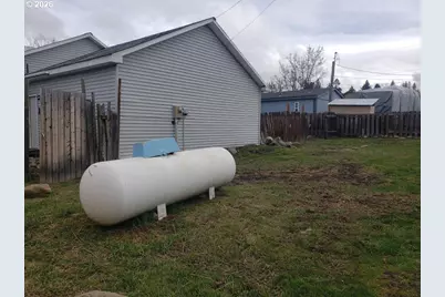 907 S College St, Joseph, OR 97846 - Photo 5