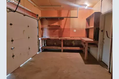 907 S College St, Joseph, OR 97846 - Photo 25