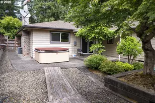 15236 SE Kelly St, Portland, OR 97236 - Photo 19