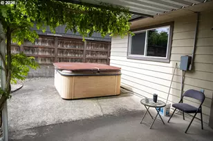 15236 SE Kelly St, Portland, OR 97236 - Photo 21