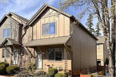 38545 Cascadia Village Dr, Sandy, OR 97055 - Photo 1