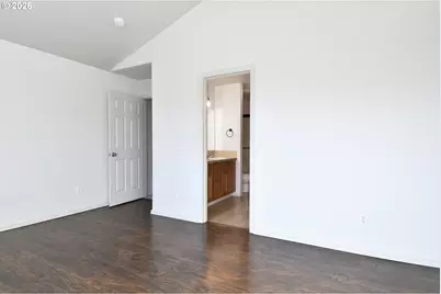 38545 Cascadia Village Dr, Sandy, OR 97055 - Photo 27