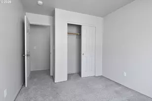 38545 Cascadia Village Dr, Sandy, OR 97055 - Photo 13