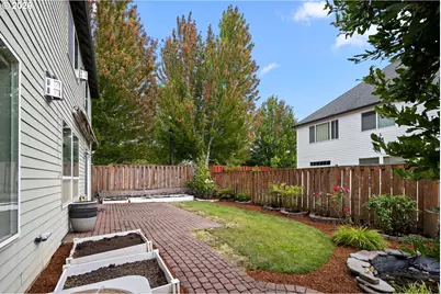 13728 NW Henninger Ln, Portland, OR 97229 - Photo 41