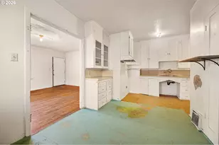 4635 4637 N Congress Ave, Portland, OR 97217 - Photo 7