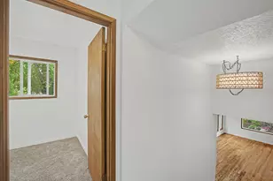 1934 SE 155th Pl, Portland, OR 97233 - Photo 15