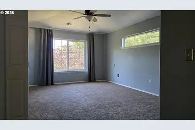 2419 NW Anthony Ct, McMinnville, OR 97128 - Photo 37