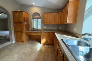 212 Munsel Creek Loop, Florence, OR 97439 - Photo 9