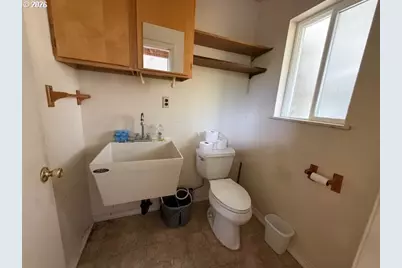 212 Munsel Creek Loop, Florence, OR 97439 - Photo 23