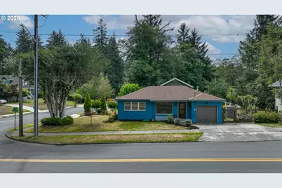 1581 Niagara Ave, Astoria, OR 97103 - Photo 1