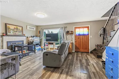 2411 Burcham St, Kelso, WA 98626 - Photo 5