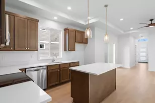 20671 NE Thompson Ter, Fairview, OR 97024 - Photo 9