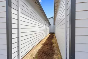 20671 NE Thompson Ter, Fairview, OR 97024 - Photo 31