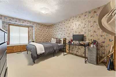 15643 NE Siskiyou Ct, Portland, OR 97230 - Photo 29