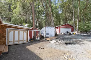 4172 Placer Rd, Wolf Creek, OR 97497 - Photo 7