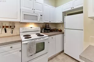 10400 NE 82nd Ave, Vancouver, WA 98662 - Photo 13