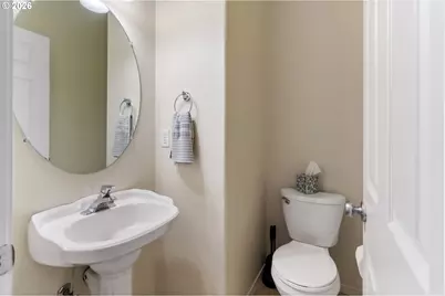 10400 NE 82nd Ave #23, Vancouver, WA 98662 - Photo 5