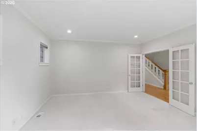 3471 Lakeside Dr, Eugene, OR 97401 - Photo 17
