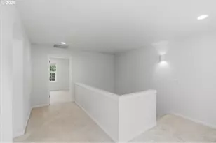 3471 Lakeside Dr, Eugene, OR 97401 - Photo 21
