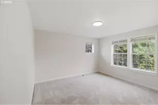 3471 Lakeside Dr, Eugene, OR 97401 - Photo 31