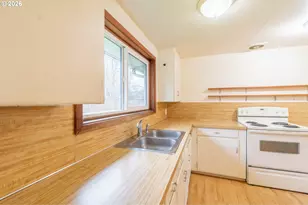 2749 Hilyard St, Eugene, OR 97405 - Photo 27