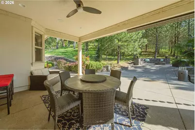 585 Pegasus Ln, Roseburg, OR 97471 - Photo 35