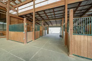 585 Pegasus Ln, Roseburg, OR 97471 - Photo 47