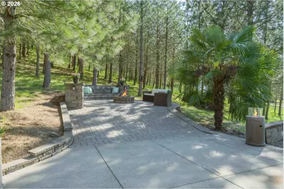 585 Pegasus Ln, Roseburg, OR 97471 - Photo 37