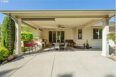 585 Pegasus Ln, Roseburg, OR 97471 - Photo 33